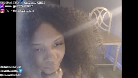 Snapshot of angelicaliusdomme chatting on 10/27/25, 07:51 Alius Angelic online show from 10/27/25, 07:51