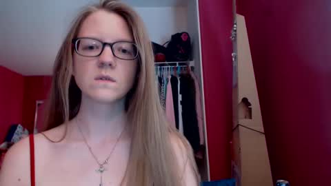 AngelicAngel online show from 10/08/25, 04:37