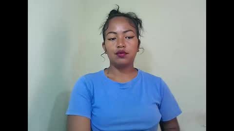 angelice33 online show from 12/19/25, 05:58