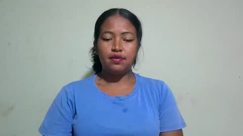 angelice33 online show from 02/05/26, 06:18