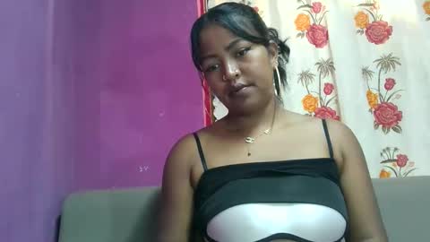 angelice33 online show from 04/29/26, 07:01