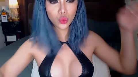 MS. AMALIA online show from 02/21/25, 10:07