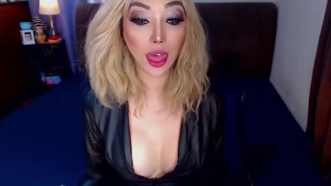 MS. AMALIA online show from 01/09/26, 05:32