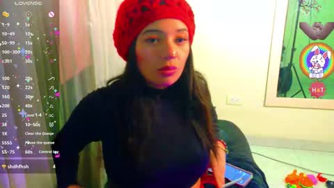 Snapshot of angelie_3 chatting on 09/25/25, 01:53 angelie online show from 09/25/25, 01:53