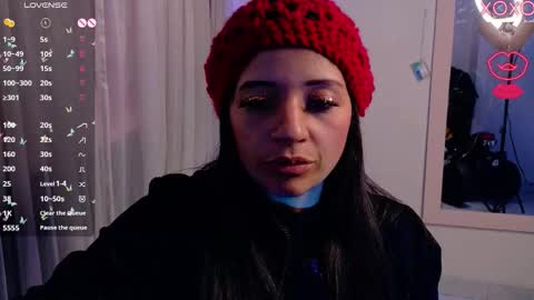 Snapshot of angelie_3 chatting on 10/01/25, 10:05 angelie online show from 10/01/25, 10:05