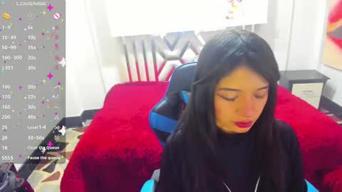 Snapshot of angelie_3 chatting on 10/14/25, 06:14 angelie online show from 10/14/25, 06:14