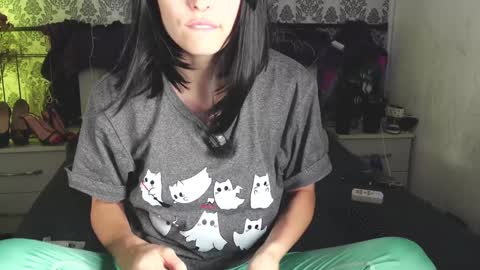 Angelika Rouge online show from 10/26/25, 05:08