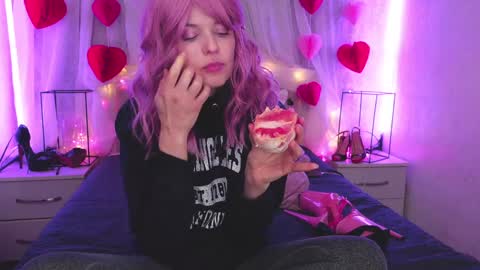 Angelika Rouge online show from 02/19/26, 01:18