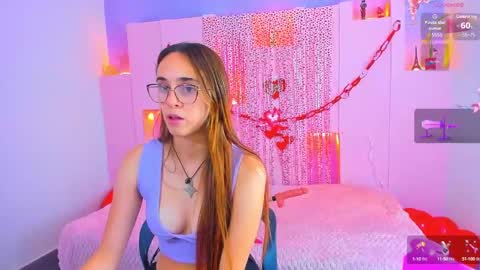 Snapshot of angelikarose1 chatting on 02/15/25, 09:49 Angelika Rose online show from 02/15/25, 09:49