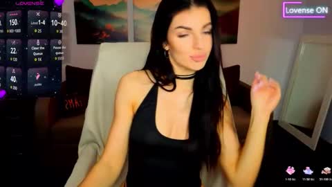 Snapshot of angelina_clark chatting on 04/25/26, 06:38 Angelina online show from 04/25/26, 06:38