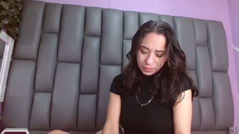 Snapshot of angelina_ny chatting on 09/19/25, 01:45 ANGELINA online show from 09/19/25, 01:45