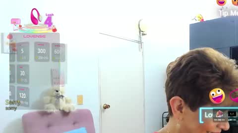 Angelina online show from 09/23/25, 01:19