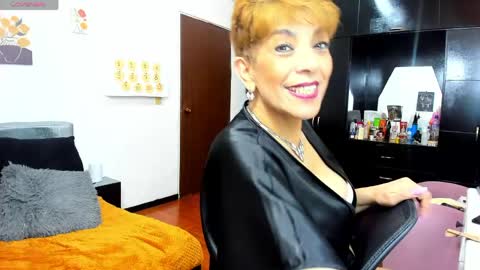 Snapshot of angelina_stone_65 chatting on 05/27/26, 01:57 Angelina online show from 05/27/26, 01:57