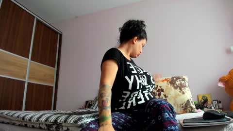 Snapshot of angelinacht chatting on 02/05/25, 07:50 Angelina online show from 02/05/25, 07:50