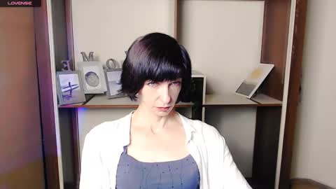 Angelina online show from 10/13/25, 06:57