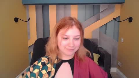 AngelinaLow online show from 04/06/26, 11:33