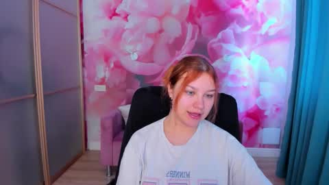 Snapshot of angelinalow chatting on 05/03/26, 05:24 AngelinaLow online show from 05/03/26, 05:24
