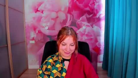 Snapshot of angelinalow chatting on 05/09/26, 11:26 AngelinaLow online show from 05/09/26, 11:26