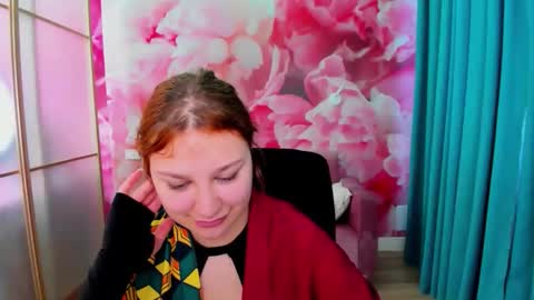 Snapshot of angelinalow chatting on 05/11/26, 04:04 AngelinaLow online show from 05/11/26, 04:04