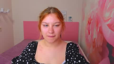 Snapshot of angelinalow chatting on 05/23/26, 11:25 AngelinaLow online show from 05/23/26, 11:25