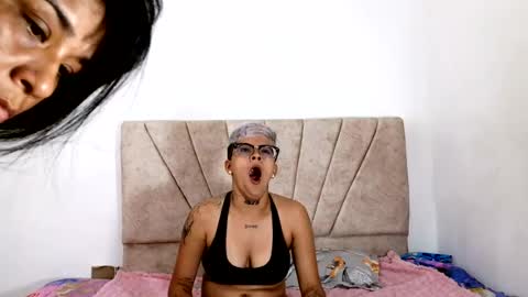 angelinandnini online show from 06/25/26, 07:24
