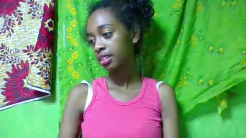 Snapshot of angeline221173 chatting on 05/02/26, 03:33 angeline221173 online show from 05/02/26, 03:33