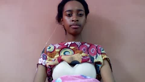 Snapshot of angeline221173 chatting on 07/14/26, 10:21 angeline221173 online show from 07/14/26, 10:21