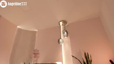 Angeline  online show from 03/03/26, 11:05