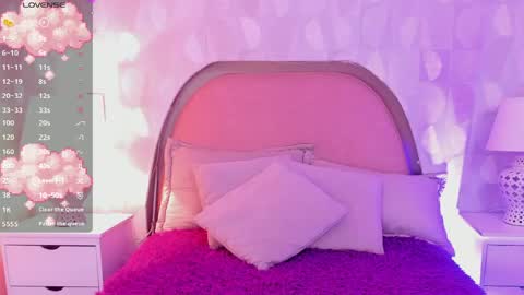 Snapshot of angeline__cute chatting on 05/27/26, 12:13 angeline online show from 05/27/26, 12:13