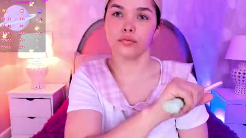 angeline online show from 07/03/26, 12:22