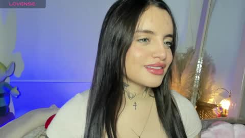 Angeline Smith  online show from 06/06/26, 01:32