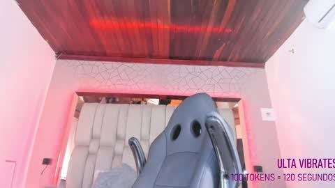 Angeline Heet online show from 12/19/24, 10:02