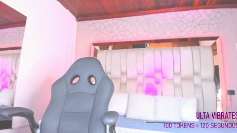 Angeline Heet online show from 01/08/25, 04:12