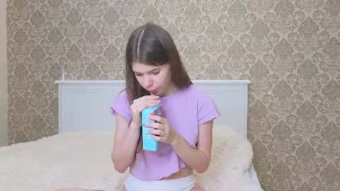 Angel online show from 07/10/26, 03:22