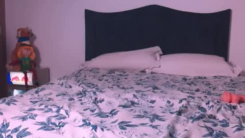 Angelinhaa  online show from 02/06/26, 03:55