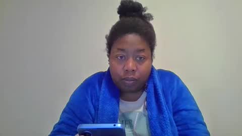 Snapshot of angeliquebelcaliz chatting on 01/16/25, 12:34 angeliquebelcaliz online show from 01/16/25, 12:34