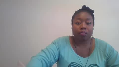 Snapshot of angeliquebelcaliz chatting on 01/20/25, 07:35 angeliquebelcaliz online show from 01/20/25, 07:35
