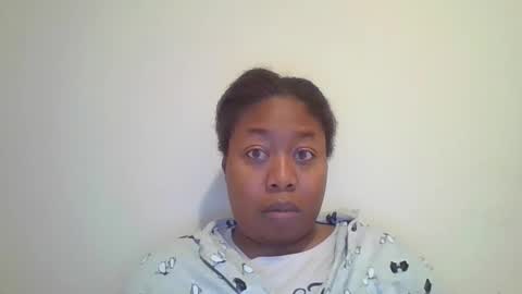 Snapshot of angeliquebelcaliz chatting on 02/20/25, 09:55 angeliquebelcaliz online show from 02/20/25, 09:55