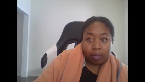 Snapshot of angeliquebelcaliz chatting on 02/20/25, 04:25 angeliquebelcaliz online show from 02/20/25, 04:25