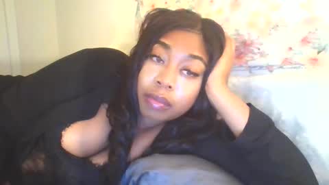 Snapshot of angeliquebelcaliz chatting on 09/23/25, 03:42 angeliquebelcaliz online show from 09/23/25, 03:42
