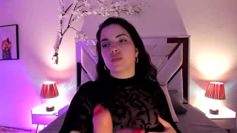 Angelique  online show from 06/05/26, 06:52