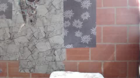 angela online show from 02/19/25, 07:48