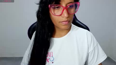 angela online show from 07/19/26, 12:25