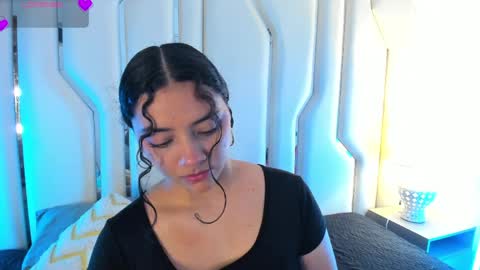 Snapshot of angelitafrodita chatting on 05/17/26, 09:17 A F R O D I T A online show from 05/17/26, 09:17