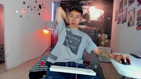 Angel online show from 11/07/25, 12:16