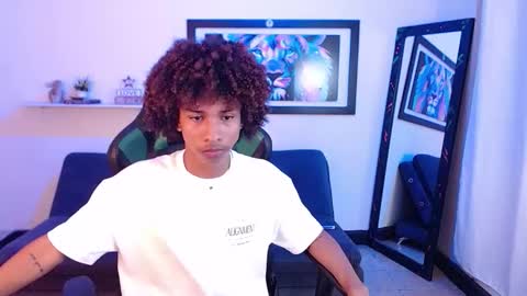 Angel online show from 10/22/25, 09:36