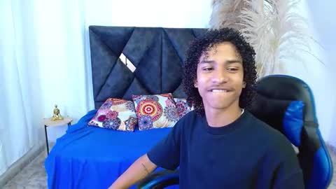 Angel online show from 03/12/26, 09:21