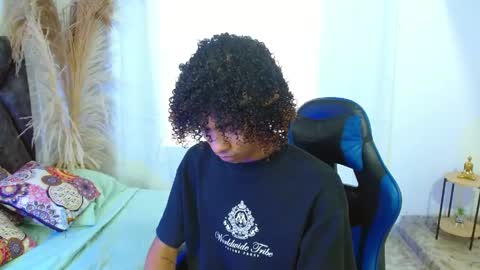 Snapshot of angell18_ chatting on 05/14/26, 08:59 Angel online show from 05/14/26, 08:59