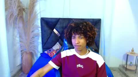 Snapshot of angell18_ chatting on 06/10/26, 09:57 Angel online show from 06/10/26, 09:57