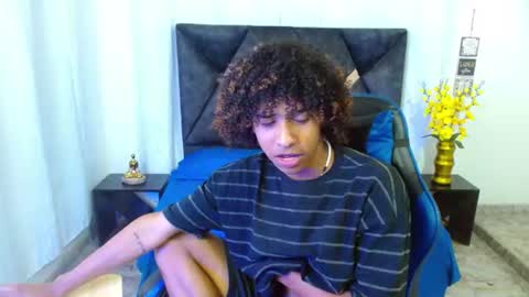 Snapshot of angell18_ chatting on 07/07/26, 08:46 Angel online show from 07/07/26, 08:46